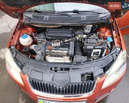 Помаранчевий Шкода Фабія, об'ємом двигуна 1.6 л та пробігом 325 тис. км за 3450 $, фото 28 на Automoto.ua