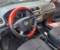 Помаранчевий Шкода Фабія, об'ємом двигуна 1.6 л та пробігом 325 тис. км за 3450 $, фото 18 на Automoto.ua