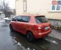 Помаранчевий Шкода Фабія, об'ємом двигуна 1.6 л та пробігом 325 тис. км за 3550 $, фото 15 на Automoto.ua