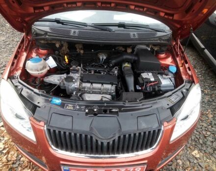 Оранжевый Шкода Фабия, объемом двигателя 1.2 л и пробегом 124 тыс. км за 4800 $, фото 4 на Automoto.ua