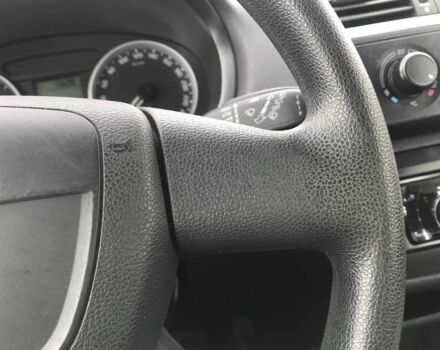 Оранжевый Шкода Фабия, объемом двигателя 1.2 л и пробегом 124 тыс. км за 4800 $, фото 11 на Automoto.ua