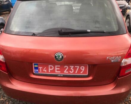 Оранжевый Шкода Фабия, объемом двигателя 1.2 л и пробегом 124 тыс. км за 4800 $, фото 3 на Automoto.ua