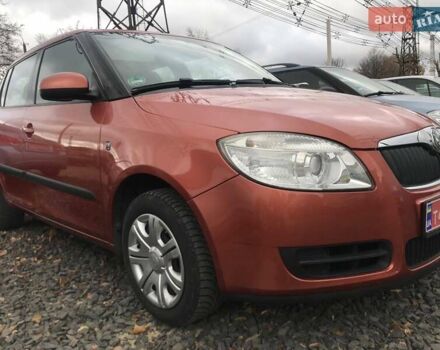Помаранчевий Шкода Фабія, об'ємом двигуна 1.2 л та пробігом 124 тис. км за 5000 $, фото 1 на Automoto.ua