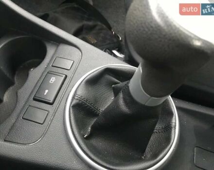 Помаранчевий Шкода Фабія, об'ємом двигуна 1.2 л та пробігом 124 тис. км за 5000 $, фото 13 на Automoto.ua