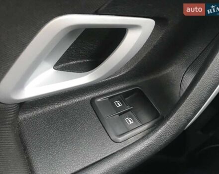 Помаранчевий Шкода Фабія, об'ємом двигуна 1.2 л та пробігом 124 тис. км за 5000 $, фото 9 на Automoto.ua