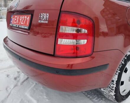 Помаранчевий Шкода Фабія, об'ємом двигуна 1.4 л та пробігом 160 тис. км за 4700 $, фото 19 на Automoto.ua