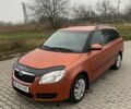 Оранжевый Шкода Фабия, объемом двигателя 1.4 л и пробегом 200 тыс. км за 2800 $, фото 1 на Automoto.ua