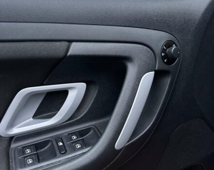 Помаранчевий Шкода Фабія, об'ємом двигуна 1.6 л та пробігом 254 тис. км за 6450 $, фото 19 на Automoto.ua