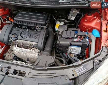 Помаранчевий Шкода Фабія, об'ємом двигуна 1.39 л та пробігом 234 тис. км за 5750 $, фото 13 на Automoto.ua