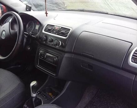 Помаранчевий Шкода Фабія, об'ємом двигуна 1.4 л та пробігом 340 тис. км за 4300 $, фото 10 на Automoto.ua