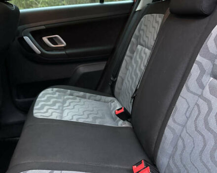 Помаранчевий Шкода Фабія, об'ємом двигуна 1.6 л та пробігом 254 тис. км за 6450 $, фото 9 на Automoto.ua