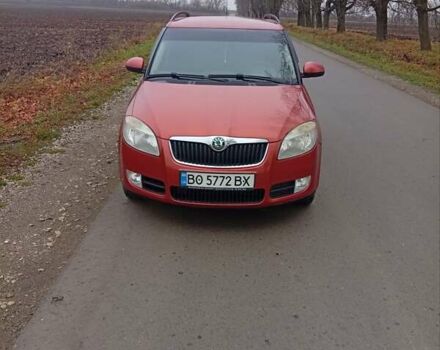 Помаранчевий Шкода Фабія, об'ємом двигуна 1.4 л та пробігом 340 тис. км за 4300 $, фото 3 на Automoto.ua