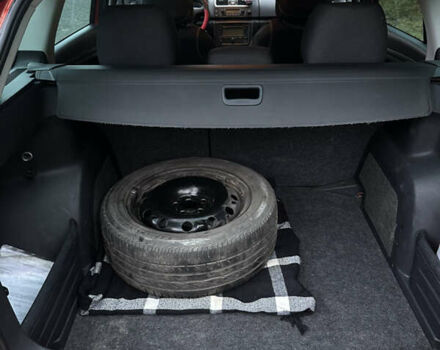 Помаранчевий Шкода Фабія, об'ємом двигуна 1.6 л та пробігом 254 тис. км за 6450 $, фото 12 на Automoto.ua