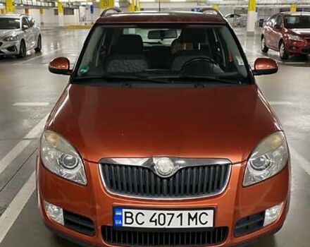 Оранжевый Шкода Фабия, объемом двигателя 1.39 л и пробегом 227 тыс. км за 5800 $, фото 1 на Automoto.ua