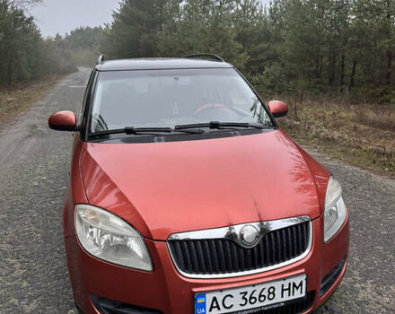 Помаранчевий Шкода Фабія, об'ємом двигуна 1.6 л та пробігом 254 тис. км за 6450 $, фото 2 на Automoto.ua