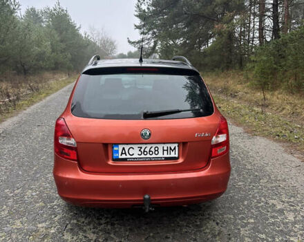 Помаранчевий Шкода Фабія, об'ємом двигуна 1.6 л та пробігом 254 тис. км за 6450 $, фото 4 на Automoto.ua