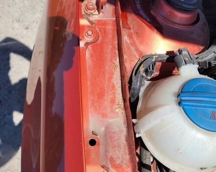 Оранжевый Шкода Фабия, объемом двигателя 1.39 л и пробегом 202 тыс. км за 4400 $, фото 33 на Automoto.ua