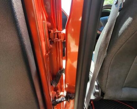 Оранжевый Шкода Фабия, объемом двигателя 1.39 л и пробегом 202 тыс. км за 4400 $, фото 22 на Automoto.ua