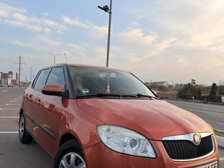 Шкода Фабия 2007 в Луцке на Automoto.ua Оранжевый Шкода Фабия, объемом двигателя 1.42 л и пробегом 199 тыс. км за 4500 $, фото 1 на Automoto.ua