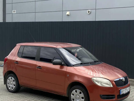 Шкода Фабия 2007 в Мукачеве на Automoto.ua Оранжевый Шкода Фабия, объемом двигателя 1.2 л и пробегом 180 тыс. км за 2600 $, фото 1 на Automoto.ua