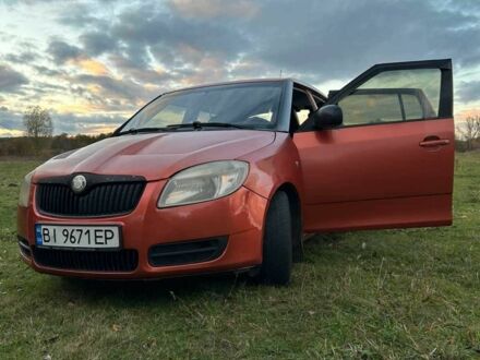 Шкода Фабия 2007 в Лохвице на Automoto.ua Оранжевый Шкода Фабия, объемом двигателя 0 л и пробегом 390 тыс. км за 2200 $, фото 1 на Automoto.ua
