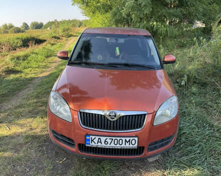 Помаранчевий Шкода Фабія, об'ємом двигуна 1.6 л та пробігом 378 тис. км за 3500 $, фото 1 на Automoto.ua