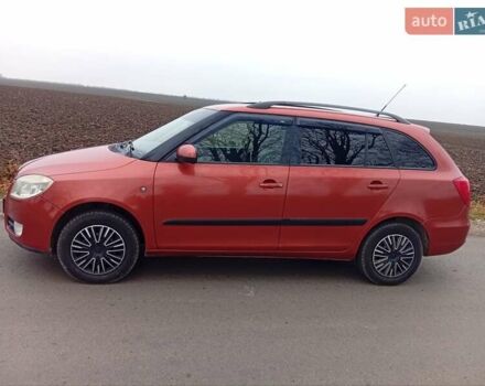 Оранжевый Шкода Фабия, объемом двигателя 1.4 л и пробегом 340 тыс. км за 4300 $, фото 1 на Automoto.ua