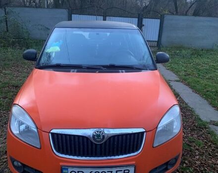 Помаранчевий Шкода Фабія, об'ємом двигуна 1.4 л та пробігом 0 тис. км за 2300 $, фото 1 на Automoto.ua