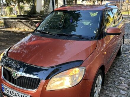 Шкода Фабия 2008 в Тульчине на Automoto.ua Оранжевый Шкода Фабия, объемом двигателя 1.4 л и пробегом 150 тыс. км за 3600 $, фото 1 на Automoto.ua