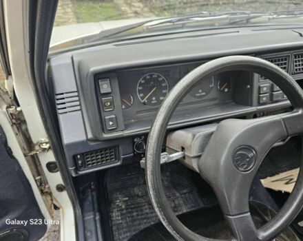 Белый Шкода Фаворит, объемом двигателя 1.3 л и пробегом 140 тыс. км за 800 $, фото 11 на Automoto.ua