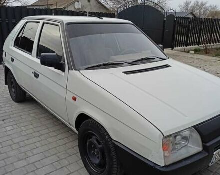 Белый Шкода Фаворит, объемом двигателя 1.3 л и пробегом 180 тыс. км за 1700 $, фото 1 на Automoto.ua