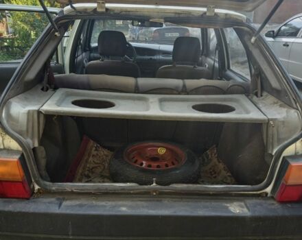 Белый Шкода Фаворит, объемом двигателя 1.3 л и пробегом 300 тыс. км за 700 $, фото 2 на Automoto.ua