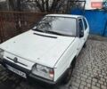 Белый Шкода Фаворит, объемом двигателя 1.3 л и пробегом 250 тыс. км за 950 $, фото 1 на Automoto.ua