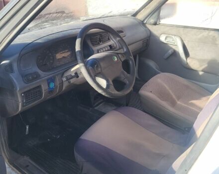 Білий Шкода Фаворит, об'ємом двигуна 1.3 л та пробігом 300 тис. км за 700 $, фото 4 на Automoto.ua