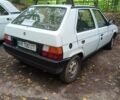 Белый Шкода Фаворит, объемом двигателя 1.3 л и пробегом 100 тыс. км за 1000 $, фото 1 на Automoto.ua