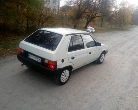 Белый Шкода Фаворит, объемом двигателя 1.3 л и пробегом 148 тыс. км за 900 $, фото 2 на Automoto.ua