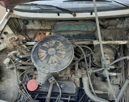 Белый Шкода Фаворит, объемом двигателя 1.3 л и пробегом 300 тыс. км за 700 $, фото 5 на Automoto.ua