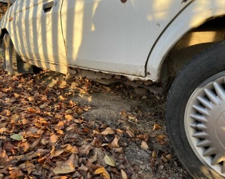 Белый Шкода Фаворит, объемом двигателя 1.3 л и пробегом 100 тыс. км за 215 $, фото 8 на Automoto.ua