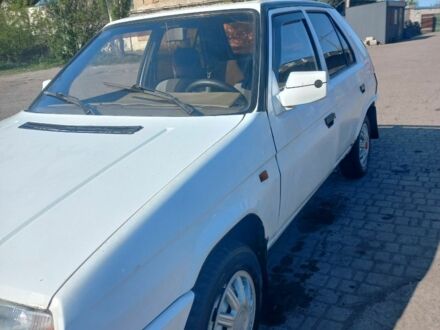 Шкода Фаворит 1990 в Доброполье на Automoto.ua Белый Шкода Фаворит, объемом двигателя 0 л и пробегом 320 тыс. км за 846 $, фото 1 на Automoto.ua