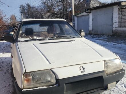 Шкода Фаворит 1992 в Днепре (Днепропетровске) на Automoto.ua Белый Шкода Фаворит, объемом двигателя 1.3 л и пробегом 300 тыс. км за 800 $, фото 1 на Automoto.ua