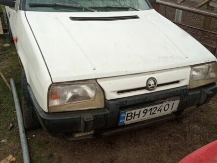 Білий Шкода Фаворит, об'ємом двигуна 1.3 л та пробігом 152 тис. км за 473 $, фото 1 на Automoto.ua