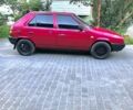 Красный Шкода Фаворит, объемом двигателя 1.3 л и пробегом 236 тыс. км за 848 $, фото 1 на Automoto.ua