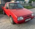 Красный Шкода Фаворит, объемом двигателя 1.3 л и пробегом 100 тыс. км за 900 $, фото 1 на Automoto.ua