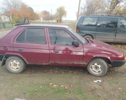 Червоний Шкода Фаворит, об'ємом двигуна 0 л та пробігом 60 тис. км за 764 $, фото 1 на Automoto.ua