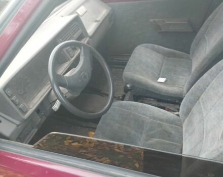 Червоний Шкода Фаворит, об'ємом двигуна 0 л та пробігом 60 тис. км за 764 $, фото 4 на Automoto.ua