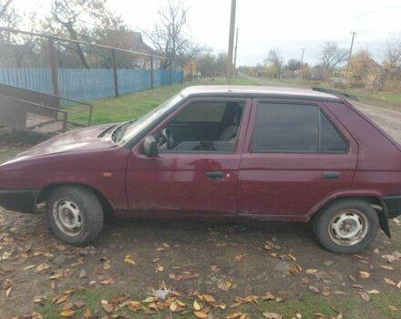 Червоний Шкода Фаворит, об'ємом двигуна 0 л та пробігом 60 тис. км за 764 $, фото 2 на Automoto.ua