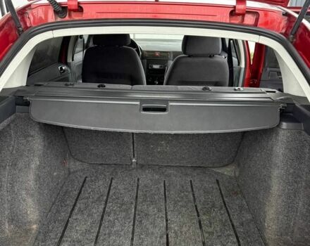 Червоний Шкода Фаворит, об'ємом двигуна 1.4 л та пробігом 320 тис. км за 2800 $, фото 6 на Automoto.ua