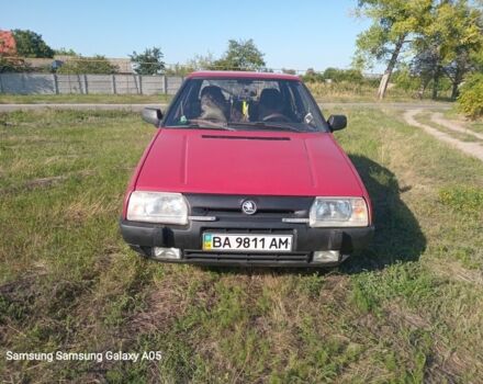 Красный Шкода Фаворит, объемом двигателя 1.3 л и пробегом 110 тыс. км за 42000 $, фото 1 на Automoto.ua