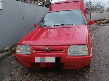 Червоний Шкода Фаворит, об'ємом двигуна 1.3 л та пробігом 2 тис. км за 1600 $, фото 1 на Automoto.ua