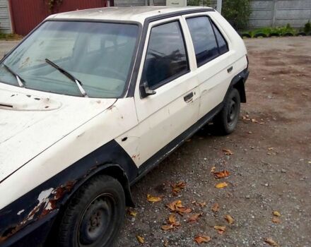 Шкода Фаворит, объемом двигателя 1.3 л и пробегом 123 тыс. км за 350 $, фото 1 на Automoto.ua